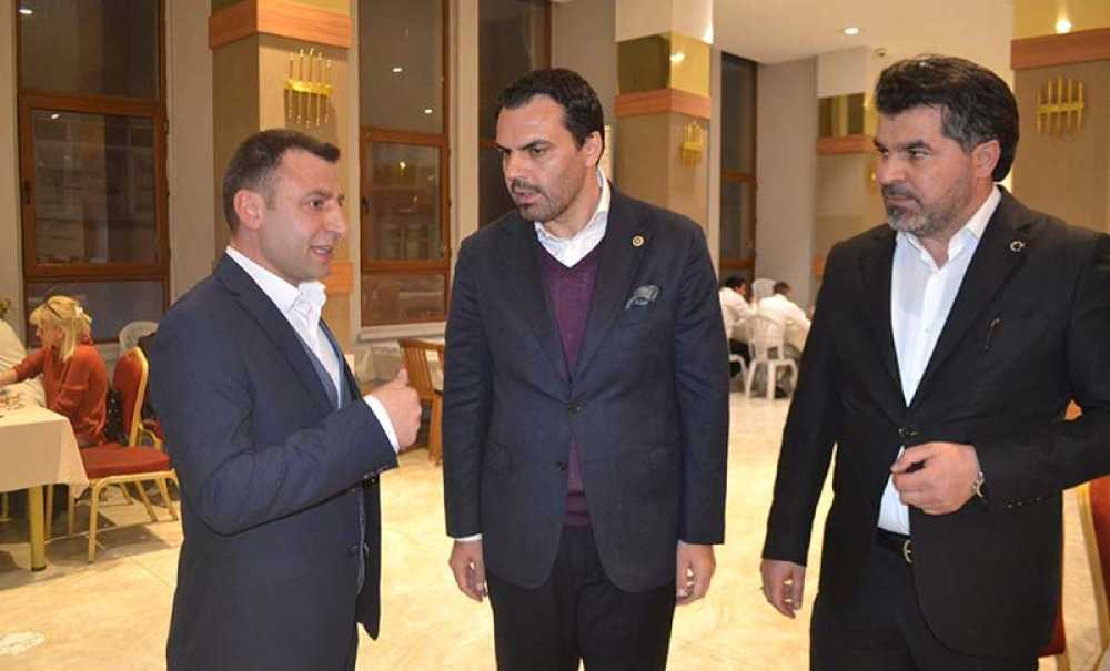 Depremzede Çocuklar İftarda Buluştu