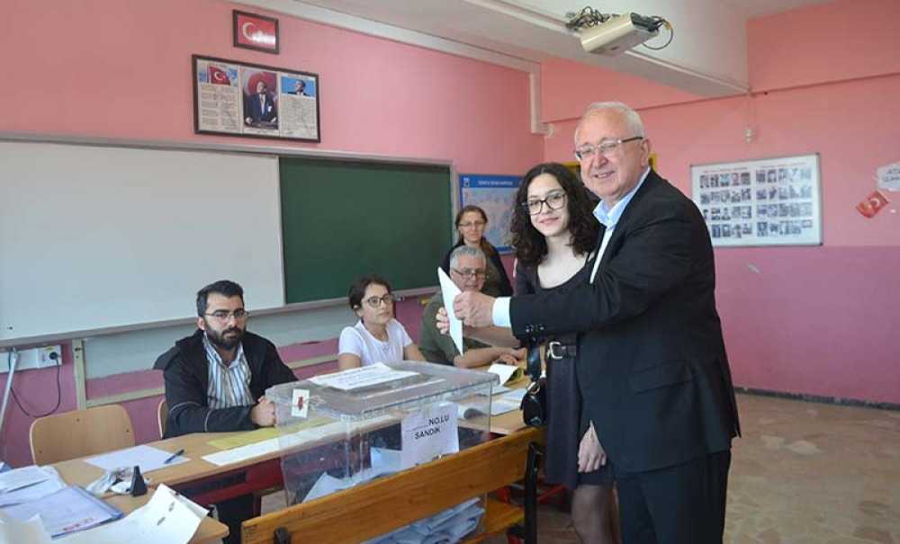 Çorlu'da Kim Nerede Oy Kullandı