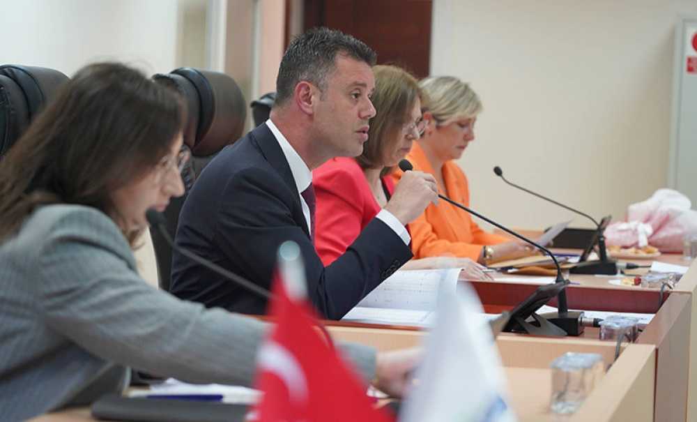 Yeni Meclis İlk Toplantısını Gerçekleştirdi