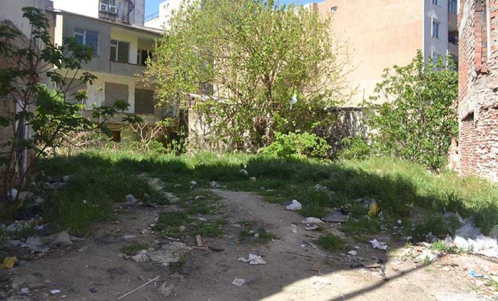 İzbelik Alanlar Vatandaşı Korkutuyor!