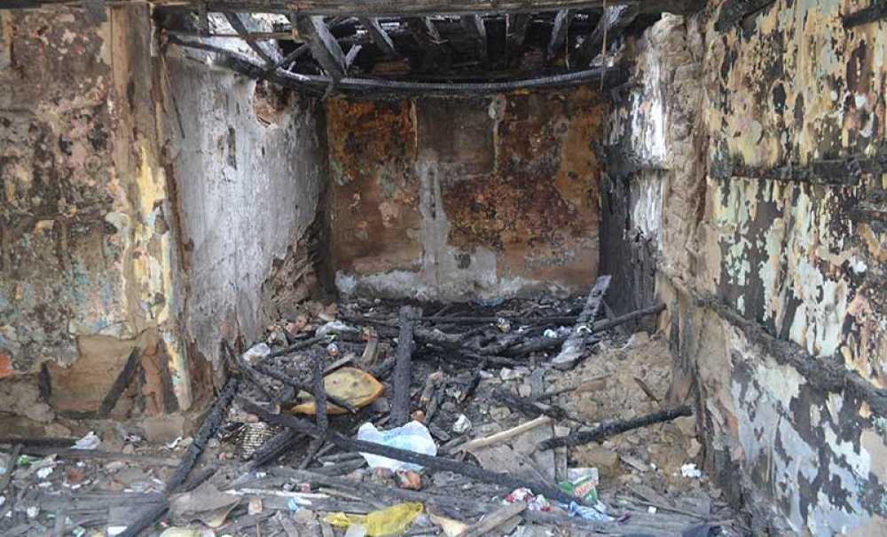 Harabe Bina Tehlike Saçmaya Devam Ediyor