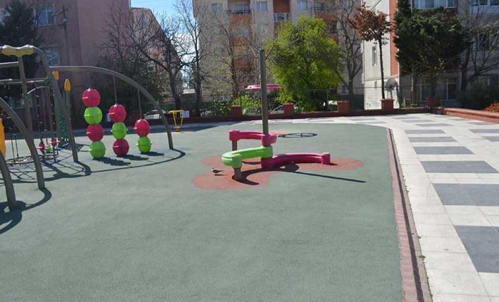 Gazetemiz Gündeme Getirdi, Parkın Zemini Yapıldı