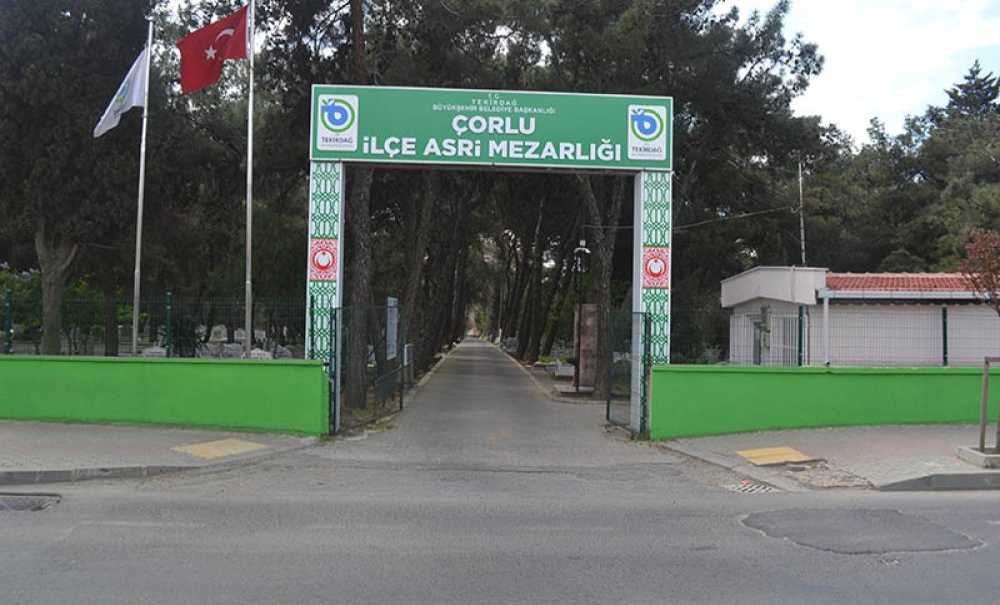 Mezar Yaparken Büyükşehire Harç Bedeli Ödüyor!