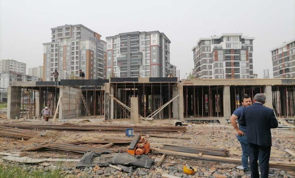 Erdoğan, Yeni Yapılan Okulları Ziyaret Edip Bilgi Aldı