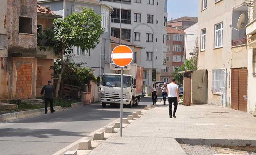 Tek Yöne Çevrilen Caddeye Tepki