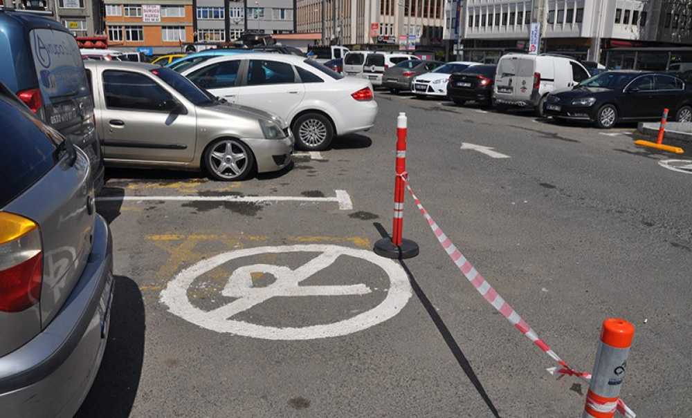 Otoparkın Çizgileri Yenilendi