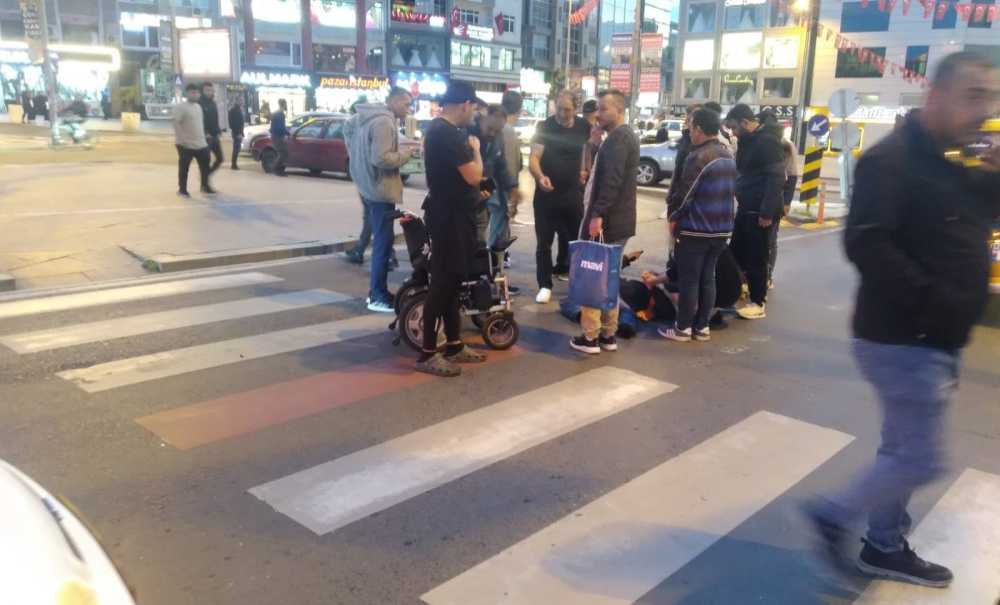 Engelli Vatandaşa Yaya Geçidinde Araba Çarptı