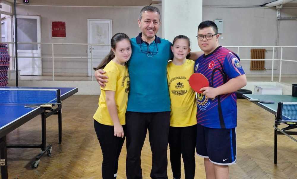 Özel Sporcular Başarıya Doymuyor