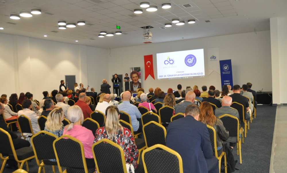 Türkan Saylan Konferans Salonu Açıldı