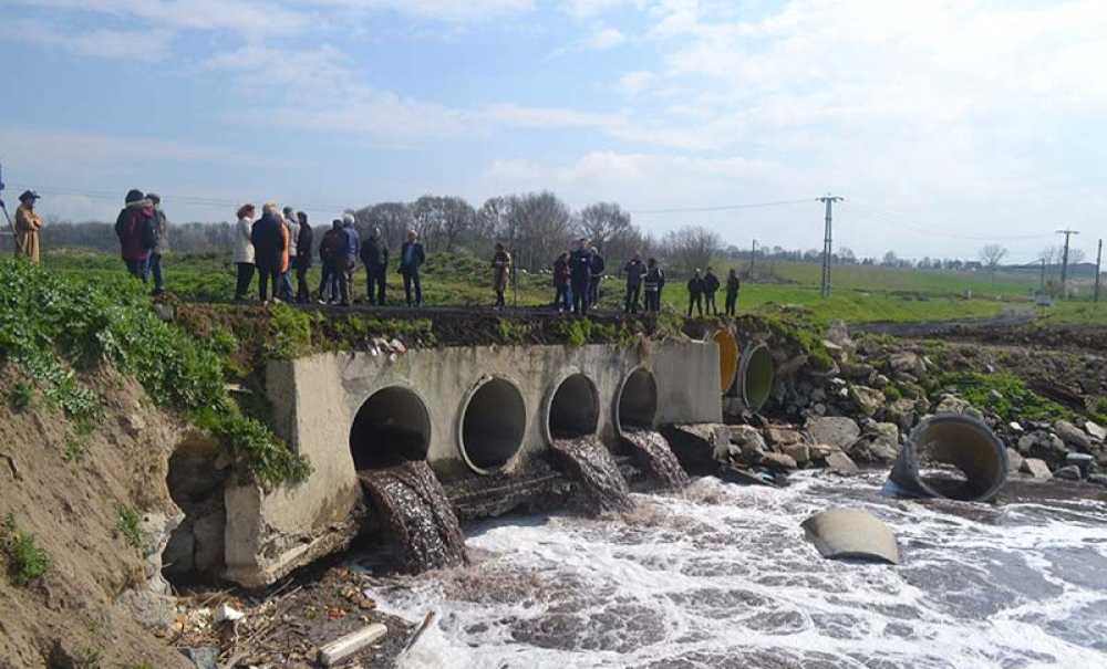 Sıcaklarla Birlikte Koku Arttı