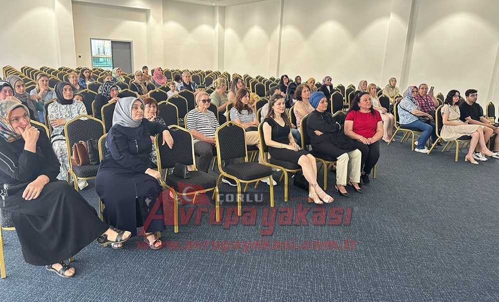 Aile Ve Çocuk Semineri Düzenlendi