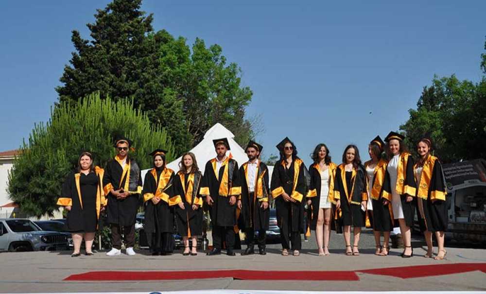 Yüksekokulda Mezuniyet Heyecanı Yaşandı