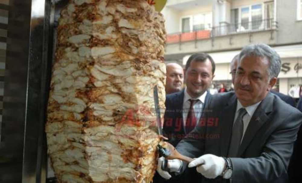 Bakan Yazıcı`dan Esnaf Ziyareti