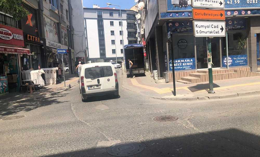 Çorlu'nun Kanayan Yarası, Kaldırım İşgalleri Sürüyor