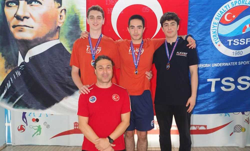 Çorlulu Yüzücülerden Büyük Başarı