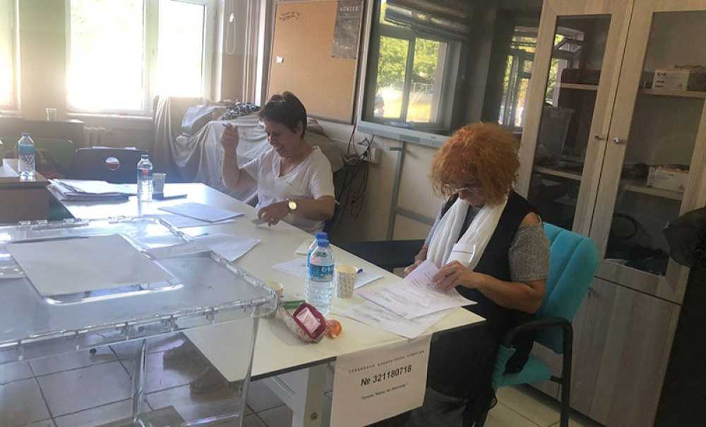 Seçimlere Katılım Düşük Oldu