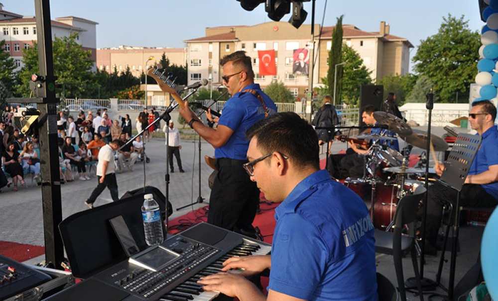 Sıra Dışı Mezuniyet Töreni