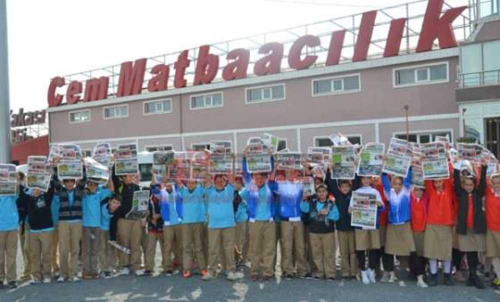 Fatih Koleji Öğrencilerinden Gazetemize Ziyaret