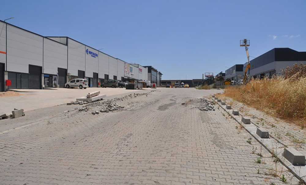 Çöken Yolun Yapılması Bekleniyor