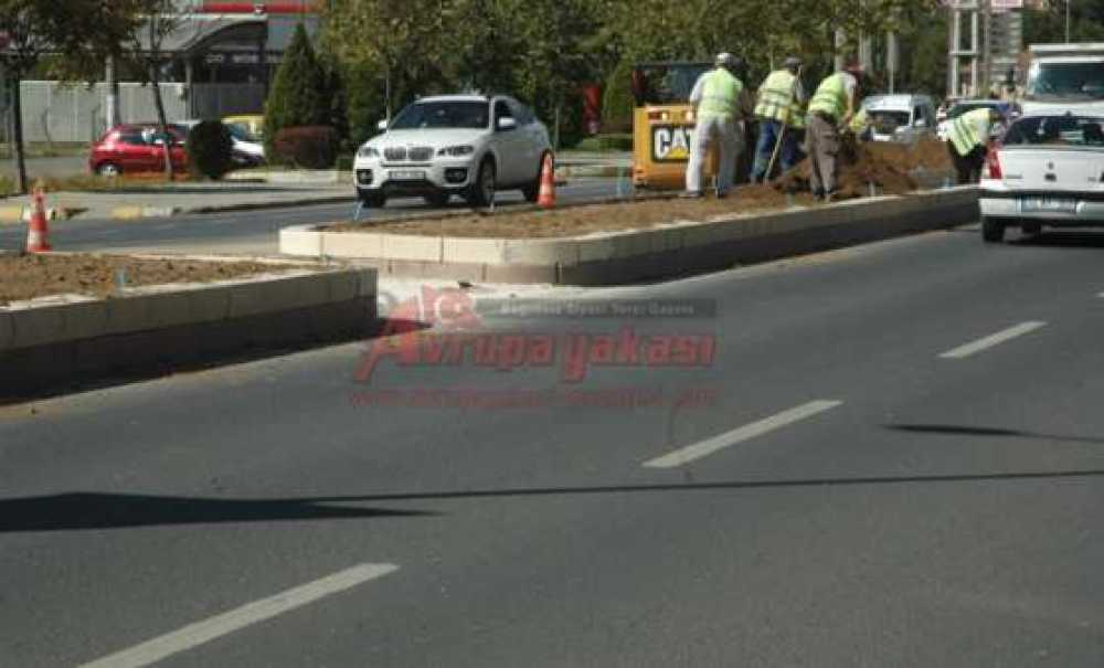Omurtak Caddesi`nde Yaya Geçitlerinin Yeri Değiştirildi
