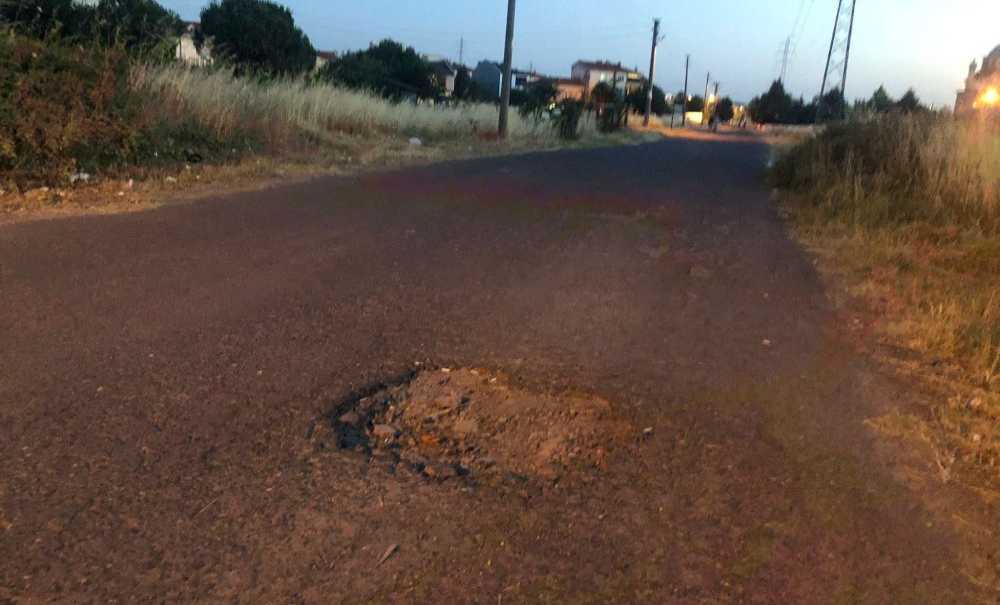 23 Nisan Bulvarı Delik Deşik!