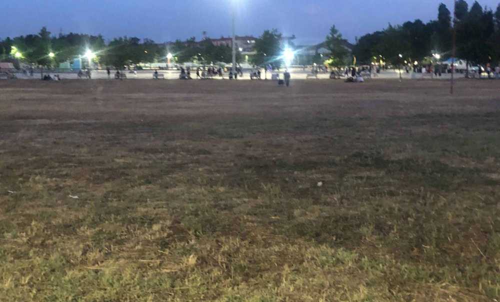 Cumhuriyet Parkı'nda Eksikler Bitmiyor