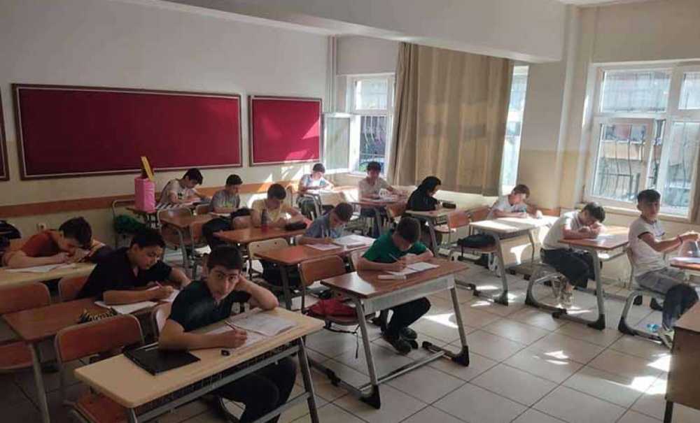 Yaz Dönemi Kursları Devam Ediyor