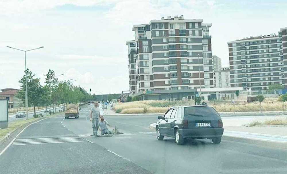 Önlem Alınmadan Yapılan Çalışma Tehlike Saçıyor