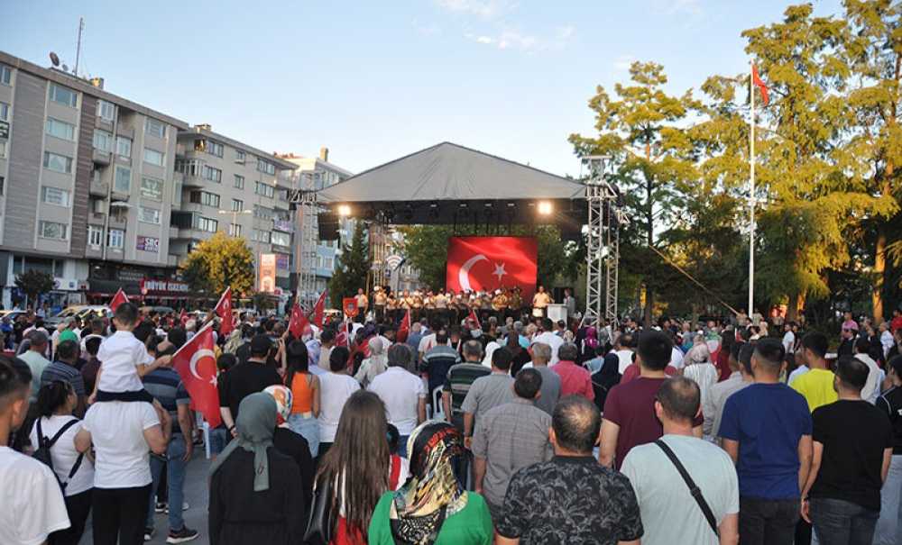 15 Temmuz'da Birlik Beraberlik Vurgusu