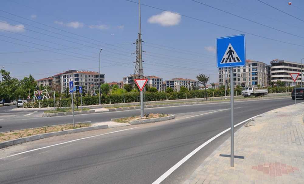 Yaya Geçidi Çizgileri Hala Çizilmedi