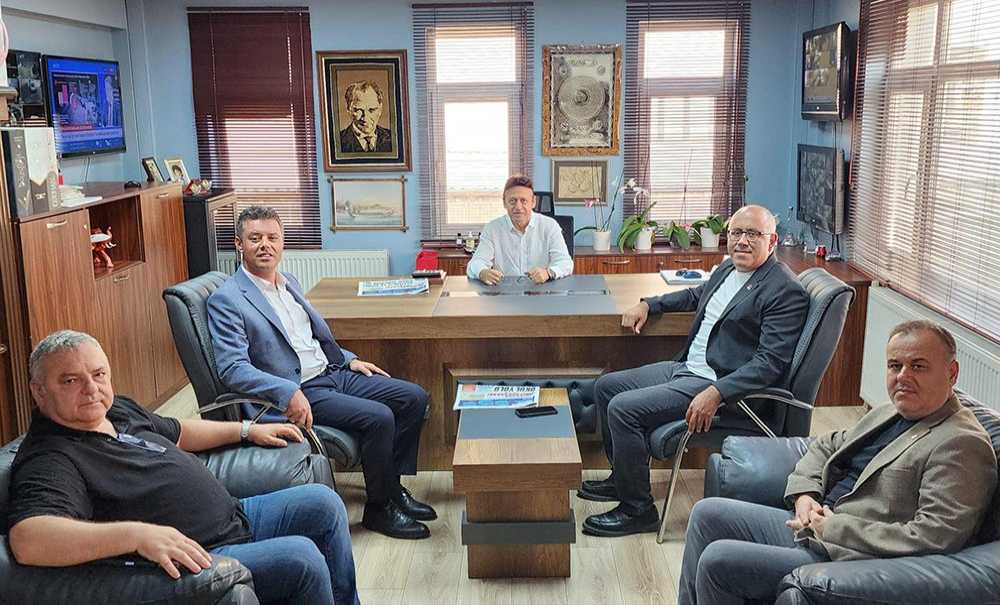 Chp'den Gazetemize Ziyaret