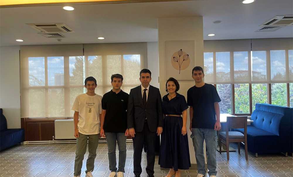 Kaymakam Eren Yks'de Dereceye Giren Öğrencilerle Buluştu