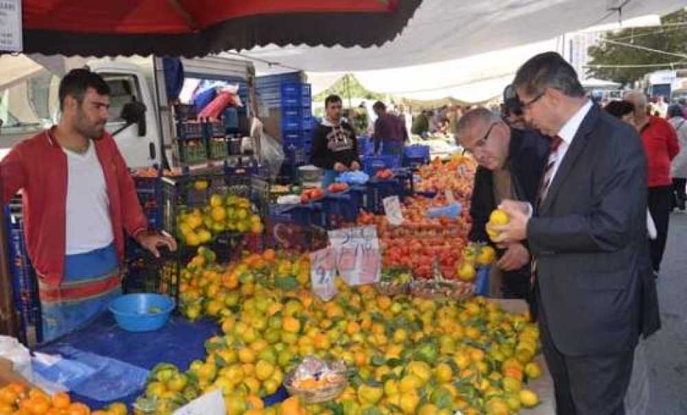 Gönüllerde Taht Kuruyor
