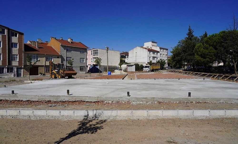 Başkan Sarıkurt Hatip Mahallesi'nde İncelemelerde Bulundu