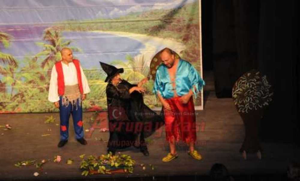 Keloğlan Çorlulu Çocuklar İçin Sahnelendi