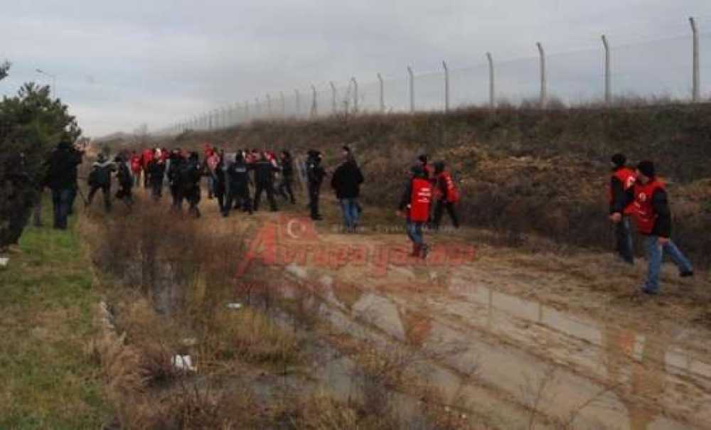 Grevdeki İşçilere Polis Müdahale Etti