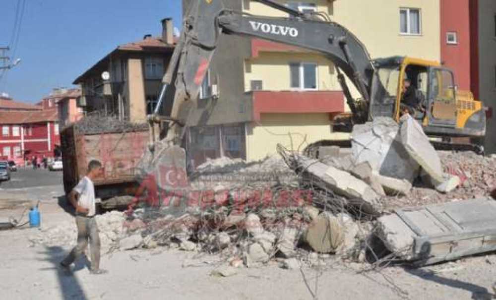 Hurdacılar 1 Polisi Yaraladı