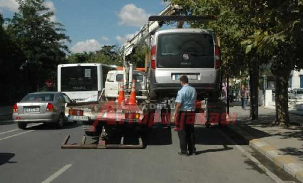 Trafik Ekipleri 7/24 Çalışıyor