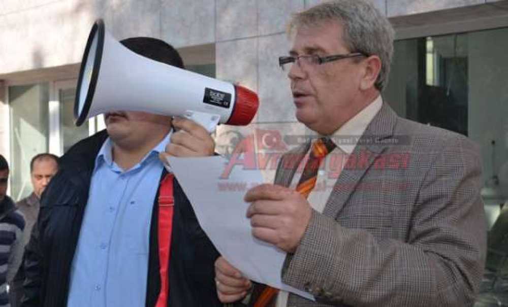 Ziraat Bankası Önünde T.c. Eylemi