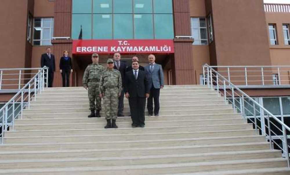 Korgeneral Bekiroğlu`ndan Kaymakam Kızıltoprak`a Ziyaret
