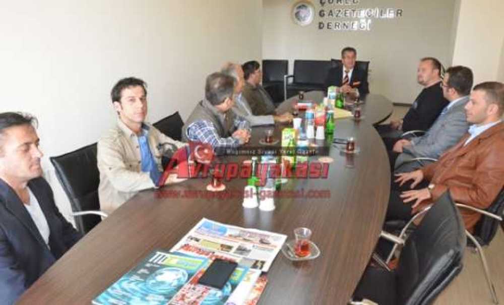 Kaymakam Hulusi Doğan'dan Çorlu Gazeteciler Derneği'ne Ziyaret