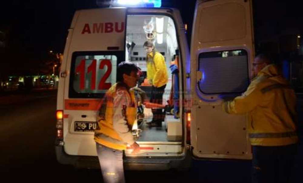 Polis Otosu Kaza Yaptı 3'ü Polis 5 Kişi Yaralandı