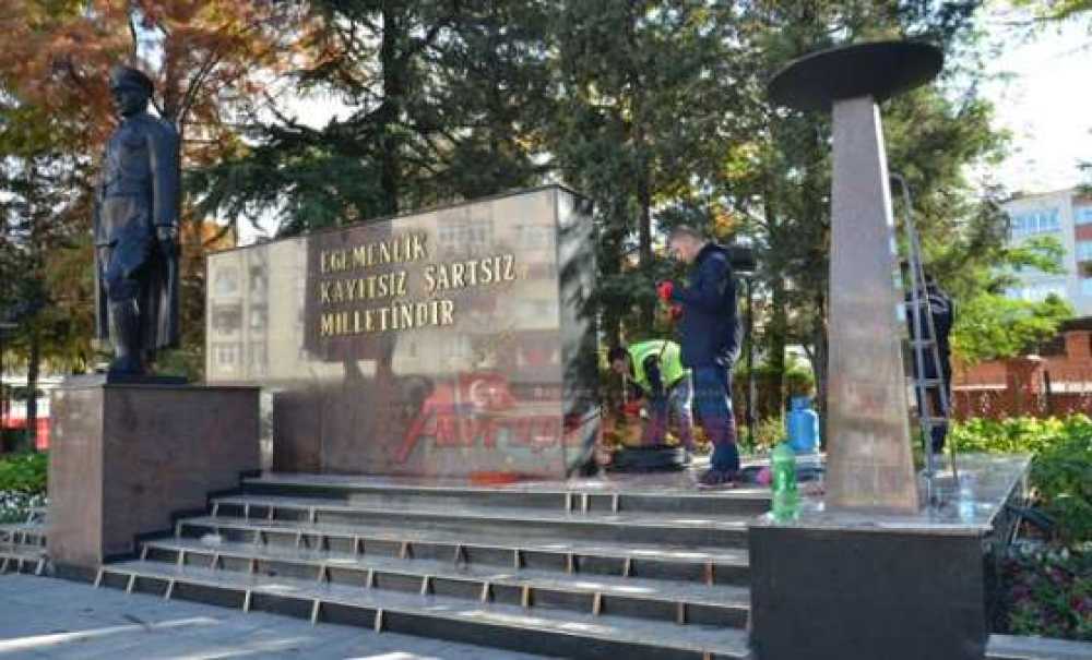 Atatürk Meydanında Düzenleme