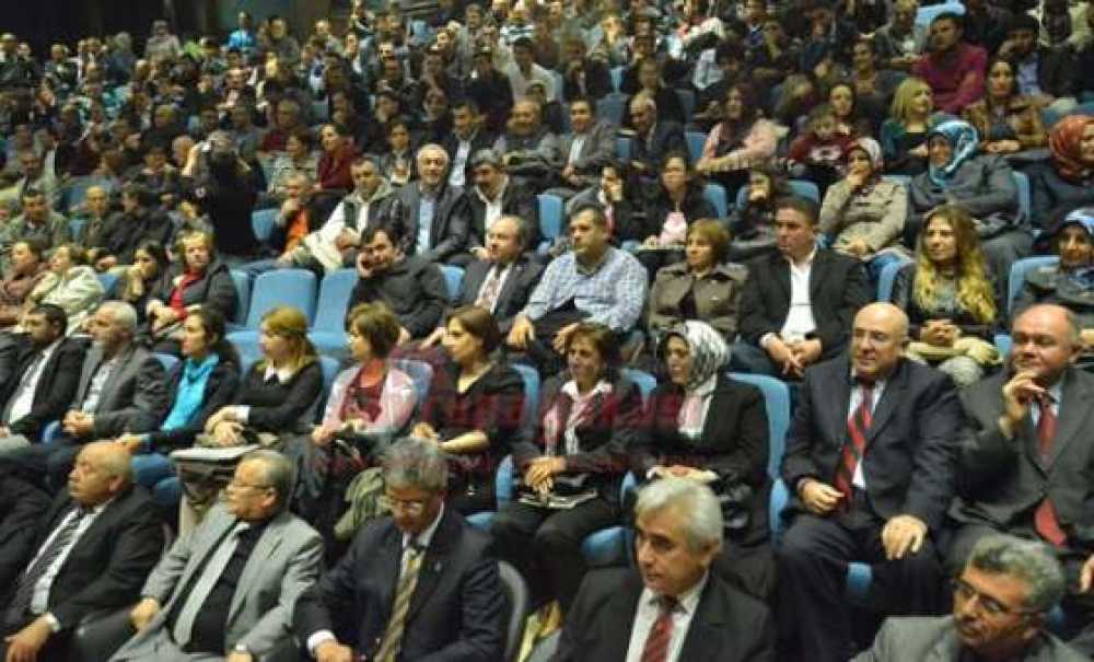 Ak Parti Çorlu'da İlçe Danışma Toplantısı