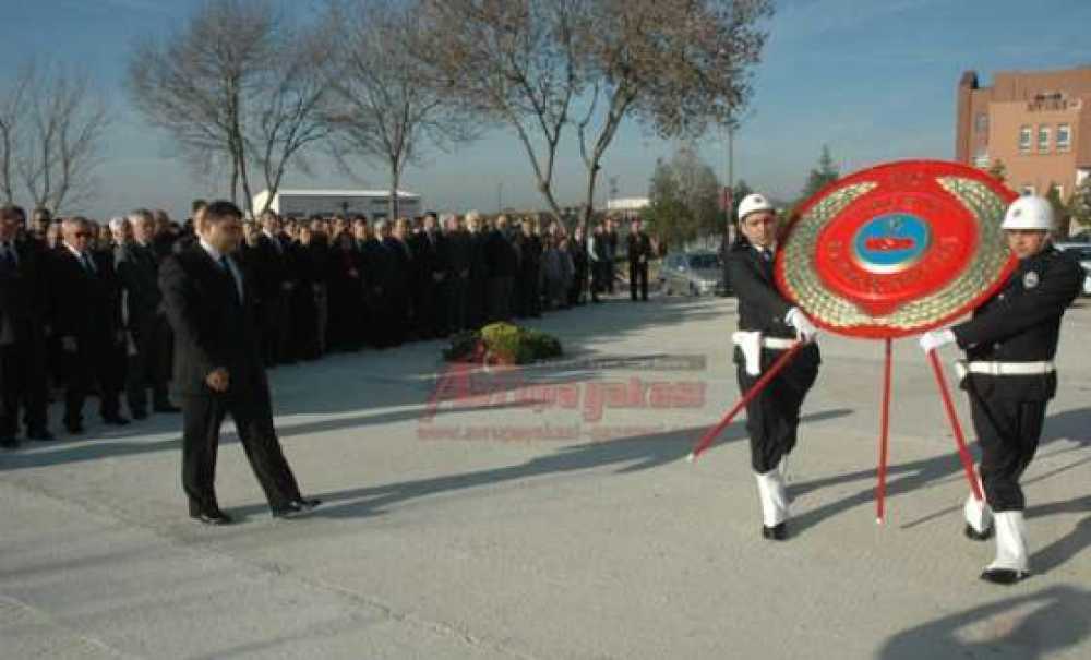 Ergene`de 10 Kasım Anma Programı Gerçekleştirildi