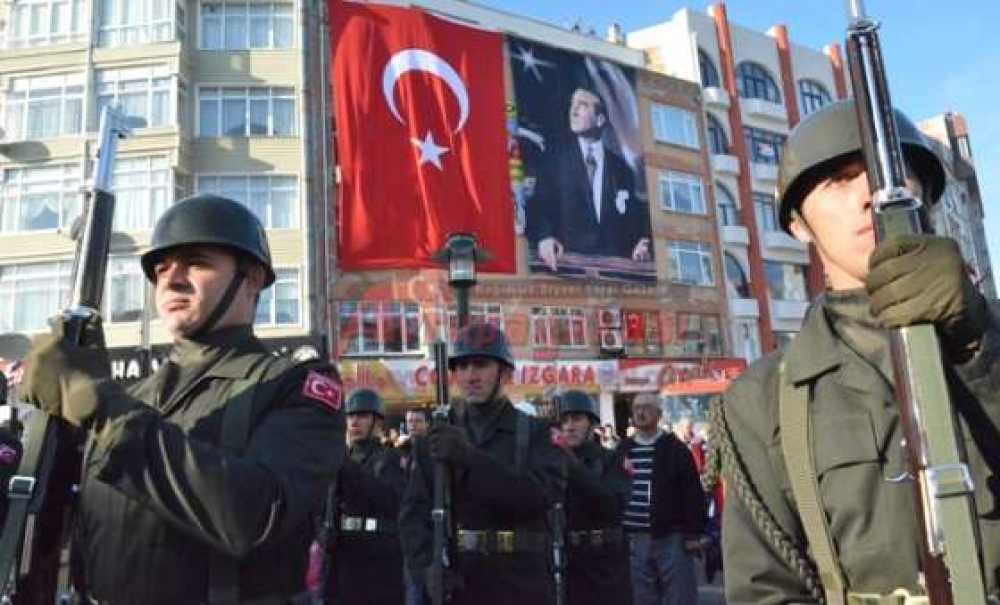 09:05'de Hayat Durdu