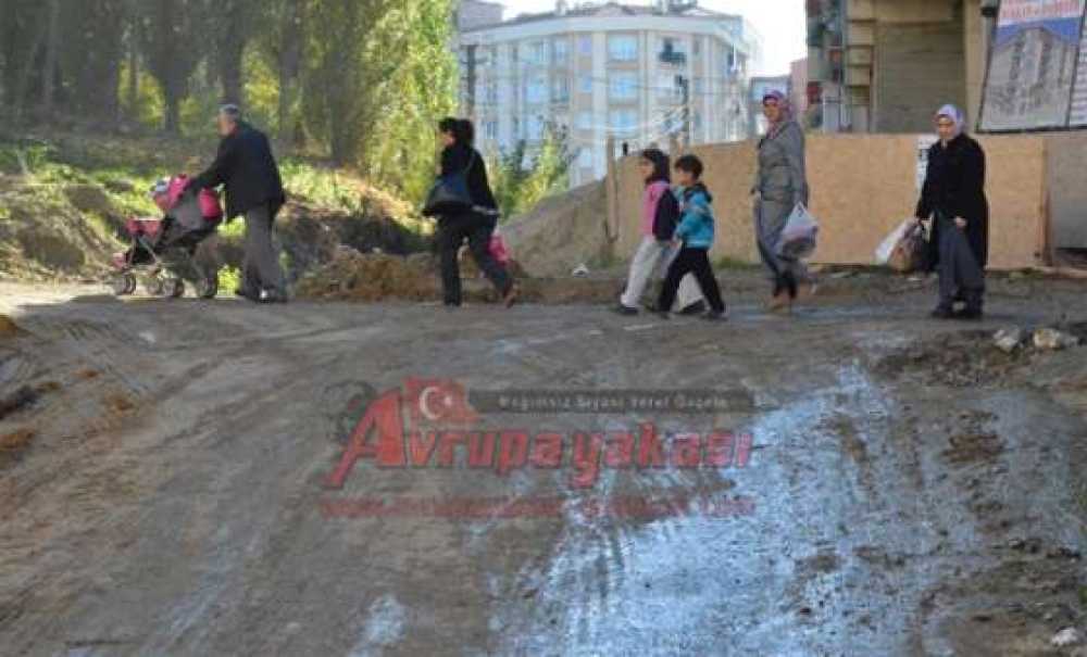 Su Ve Çamur İsyanı