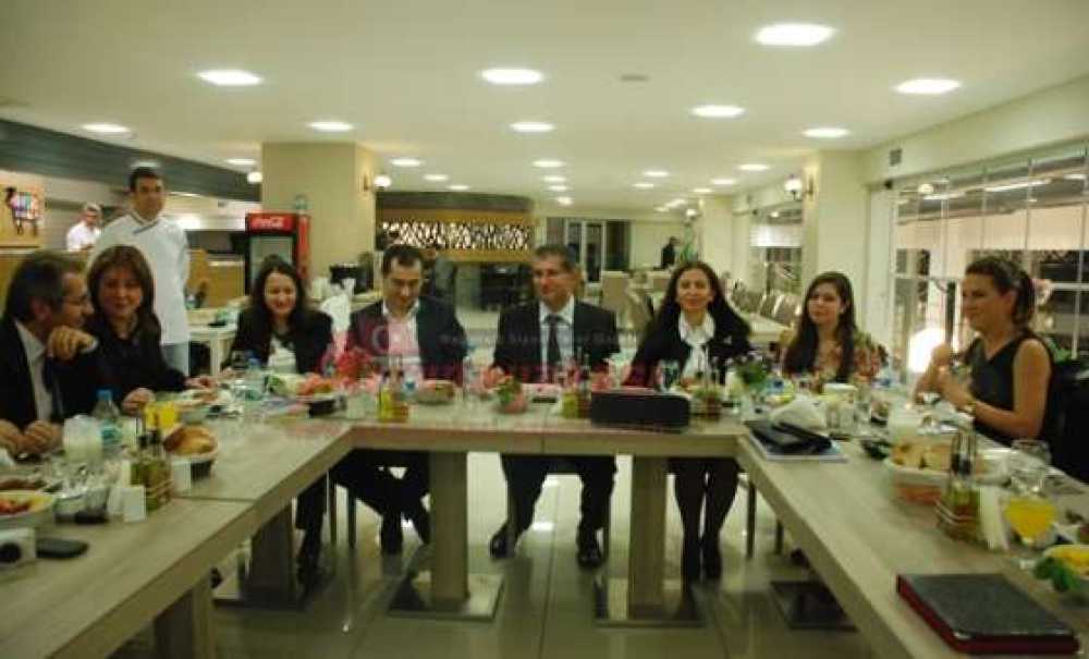 Kasaid`den 5. Yıl Yemeği