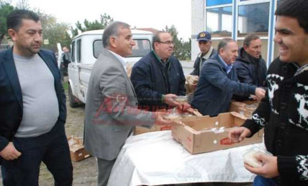 Yeni Sanayi Sitesi Kooperatifi Aşure Dağıttı