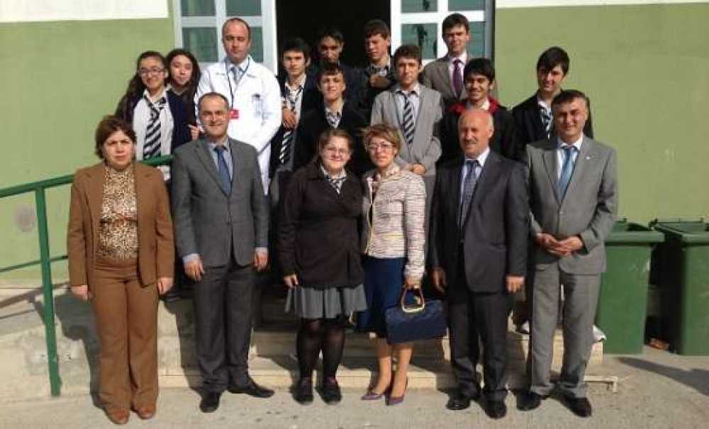 Kaymakam Kızıltoprak`ın Eşi İlke Kızıltoprak`tan Okul Ziyareti